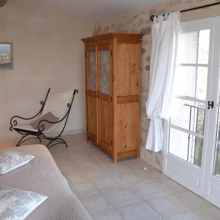 42006325-gallery-offer