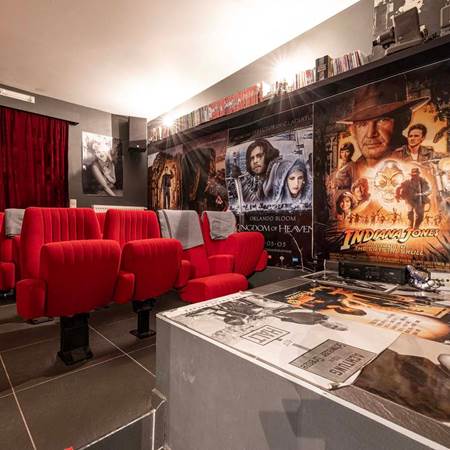 Cinema-gallery-offer
