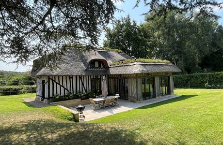 LA PETITE CHAUMIÈRE NORMANDE, un gite de charme au coeur du Pays d'Auge Cote Fleurie