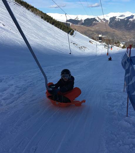Montée en téleski aux Agudes