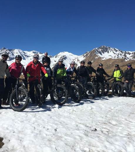 Un groupe en Fat Bike
