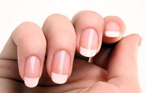 Ongles en résine ou en gel