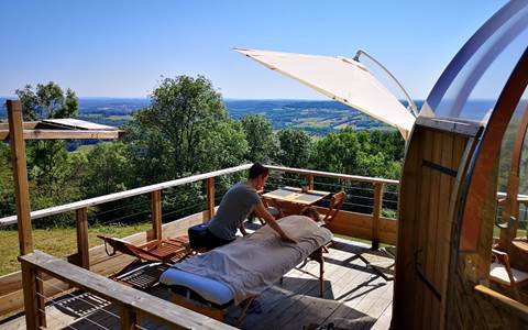 Massage terrasse Domostella.jpg