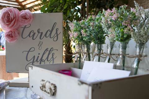 Carte cadeau, Le clos des Oliviers.jpg