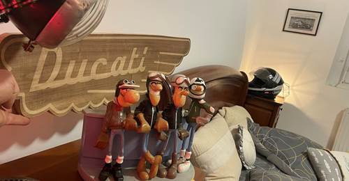 café racer, motard, moto classique, rockin 70's , moto vosges