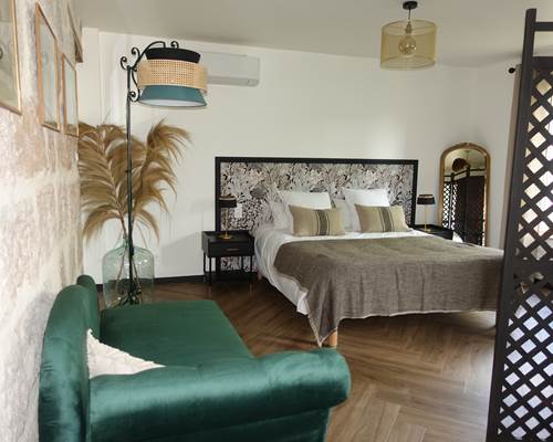 location-brive-appart-chambre-demeure-de-flore-002