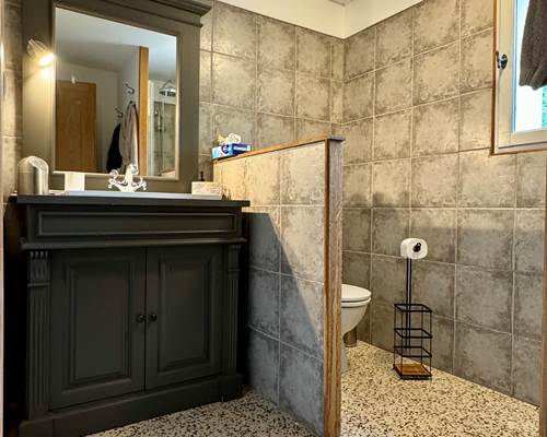 Salle de bain - Chambre Marius - La serre des Mourgues