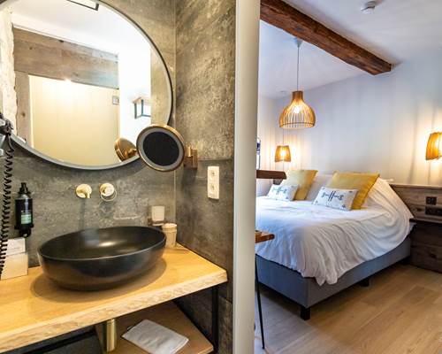 chambre 14 ambiance jaune_005