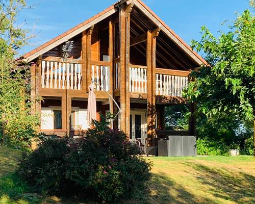 Gîte 1 les chalets de Meilhac