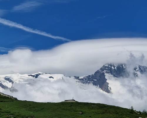 photo Mont Pourri depuis la coquille saint jacques au dessus du Monal