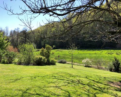 Gîte Val Souvigne_Extérieur_Printemps_1