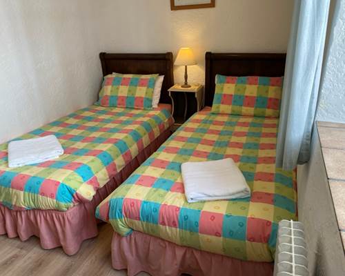 Chambre deux lits simples 90cm