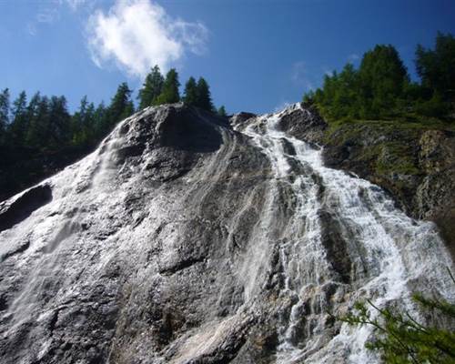 cascade salin