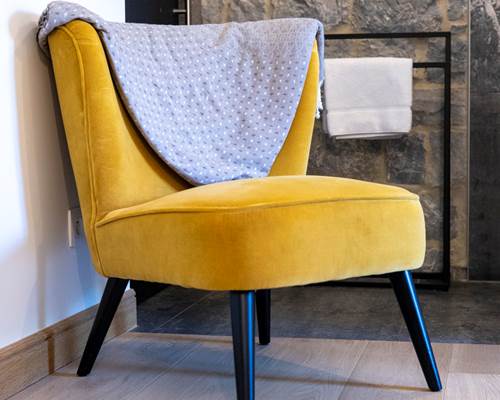 chambre 14 ambiance jaune_010