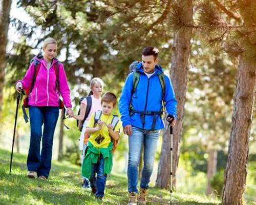 randonnee-en-famille-enfants-f81671-1@1x