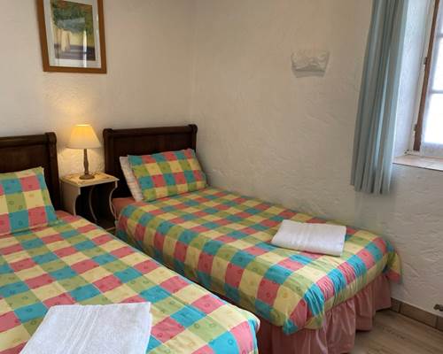 Chambre deux lits simples 90cm