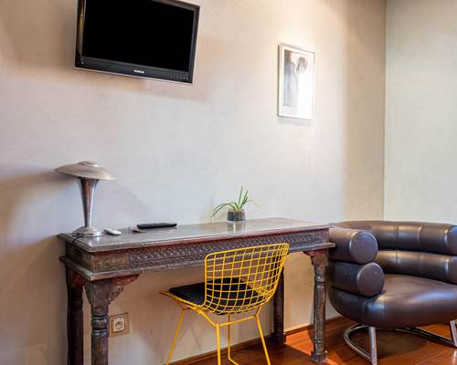 Loge de Mer - Lodge Urbain a Perpignan - Chambre Terre - Bureau