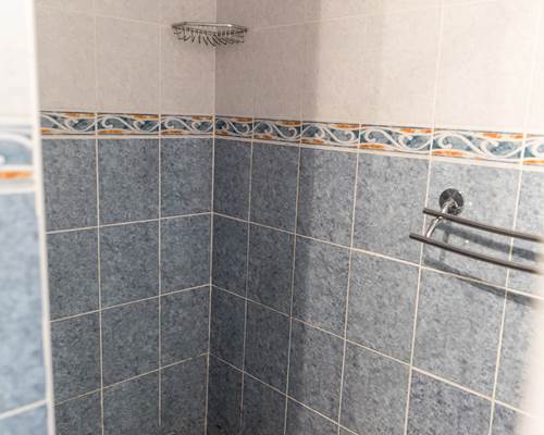 DOUCHE CHAMBRE FLORENT