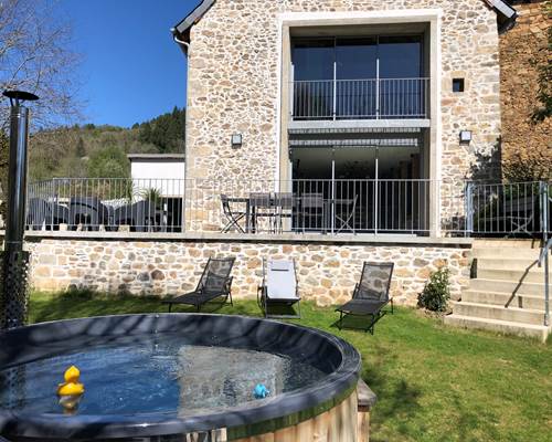 Gîte Val Souvigne_Extérieur_Printemps_2