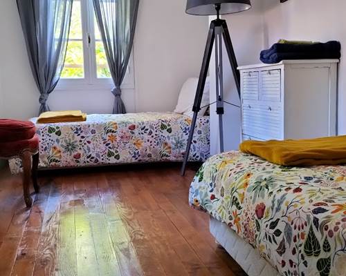 Gite du pont chambre deux lits 2