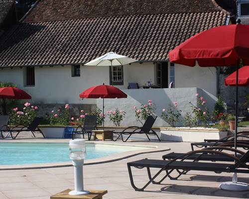 Vue depuis l'autre côté de la piscine