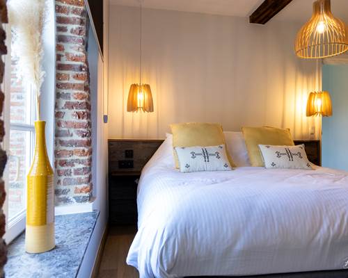 chambre 14 ambiance jaune_001