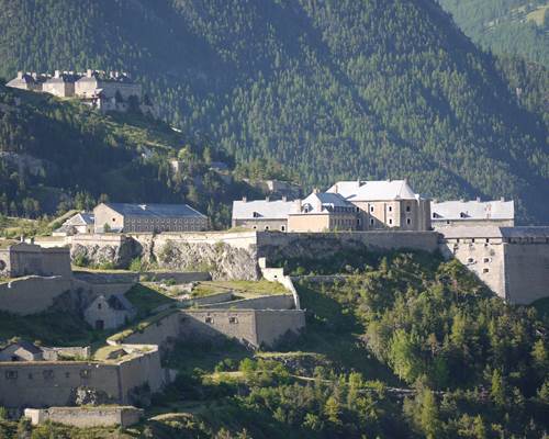 fort des tetes bleue