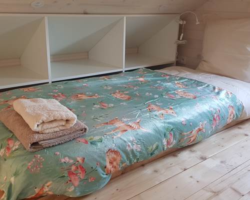 Cabane du Cerf, lit simple du haut