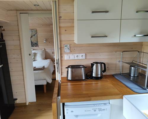 Cabane du Cerf, de la cuisine à la chambre classique