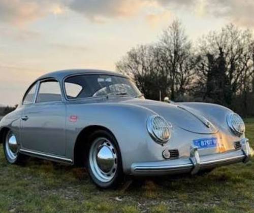 Voitures anciennes Perigny La Rose