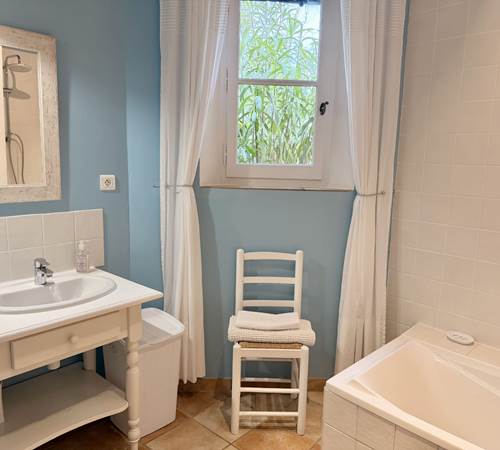 La salle de bains-galerie