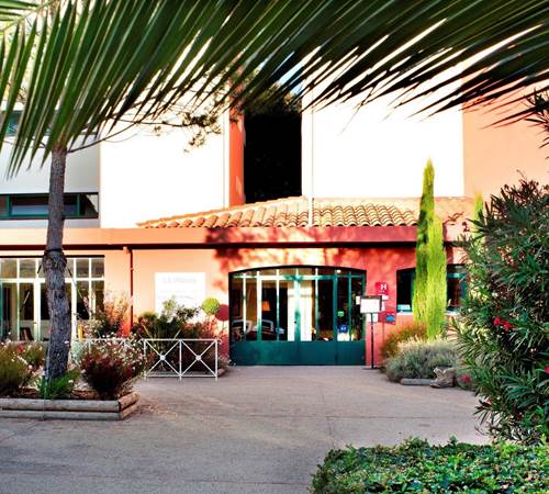 Bienvenue à la Pinède-galerie