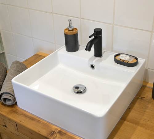 le Gite la Bergerie - De´tail salle de bain-galerie