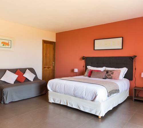 chambre cannelle, rez de jardin vue mer, environ 30m², possibilité en triple-galerie