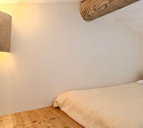 Lit en mezzanine de la chambre triple-galerie