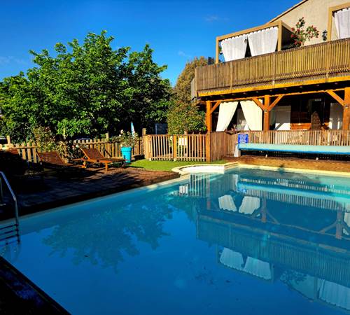 La piscine chauffée-galerie