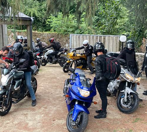 Accueil Club de Moto au Gîte Ty Bihui Bretagne Pontivy-photo-page