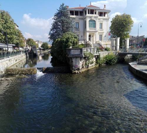 caisse d'épargne de l'Isle sur la sorgue