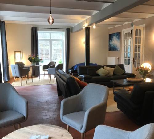 Woonkamer-groepsruimte-ecolodge-galerie