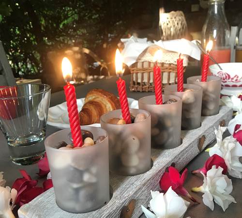 Le Mas Mellou : Petit déjeuner d'anniversaire-galerie