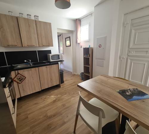 la cuisine avec entrée independante-galerie