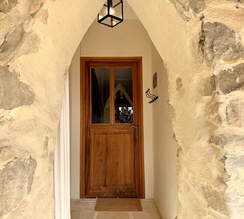 L'entrée de la chambre-galerie