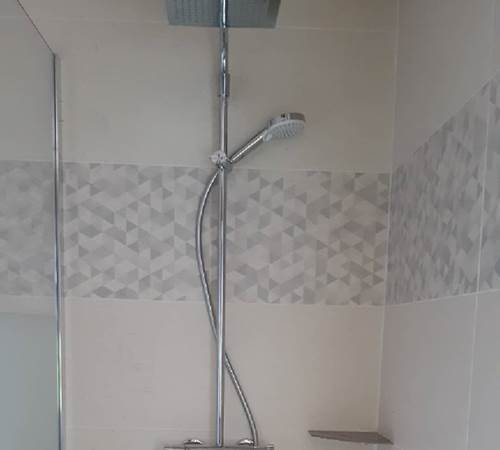 Chambre l'R de Rien, douche à l'italienne, espace d'eau ouvert sur la chambre, rénovation juin 2021-galerie