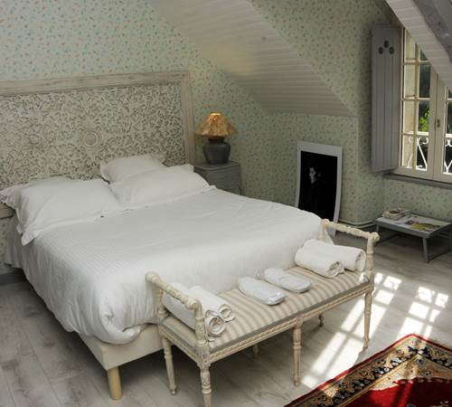 La Colombière : suite familiale chambre Colombe cendrée lit 140X190-galerie