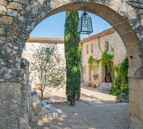 Entrée du Prieuré-galerie