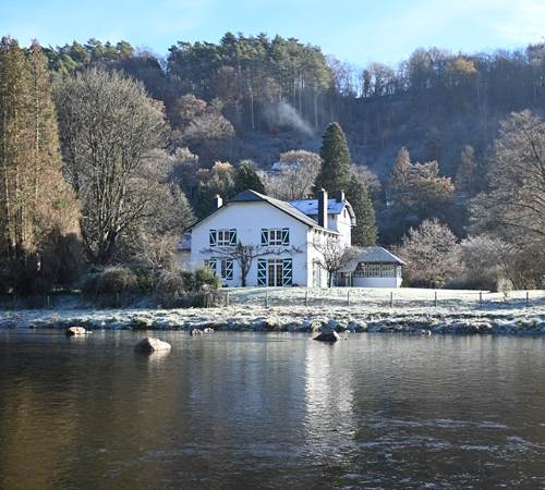 winterlandschap-oever-ambleve-ecolodge-galerie