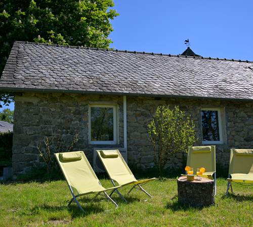 Le gite la Bergerie cote´ jardin-galerie
