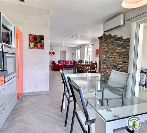 cuisine vers salle à manger-galerie