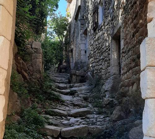 Ruelle à Oppède le vieux
