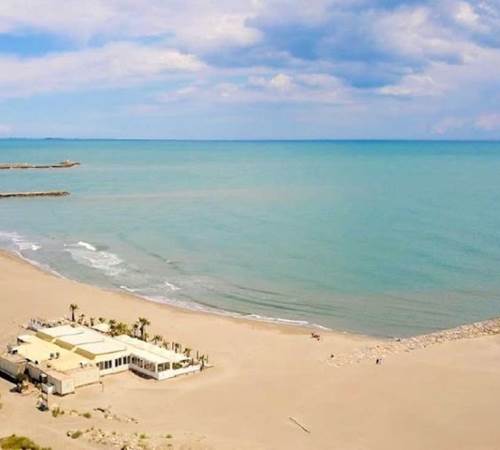 saintes-maries-farinette-plage-galerie